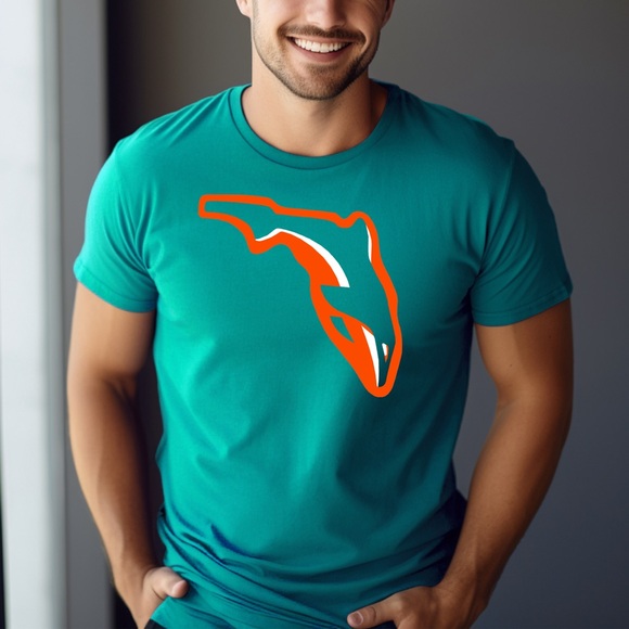 Florida Fins, Miami Football themed Soft Ringspun Preshrunk Cotton T-Shrink - Picture 2 of 2